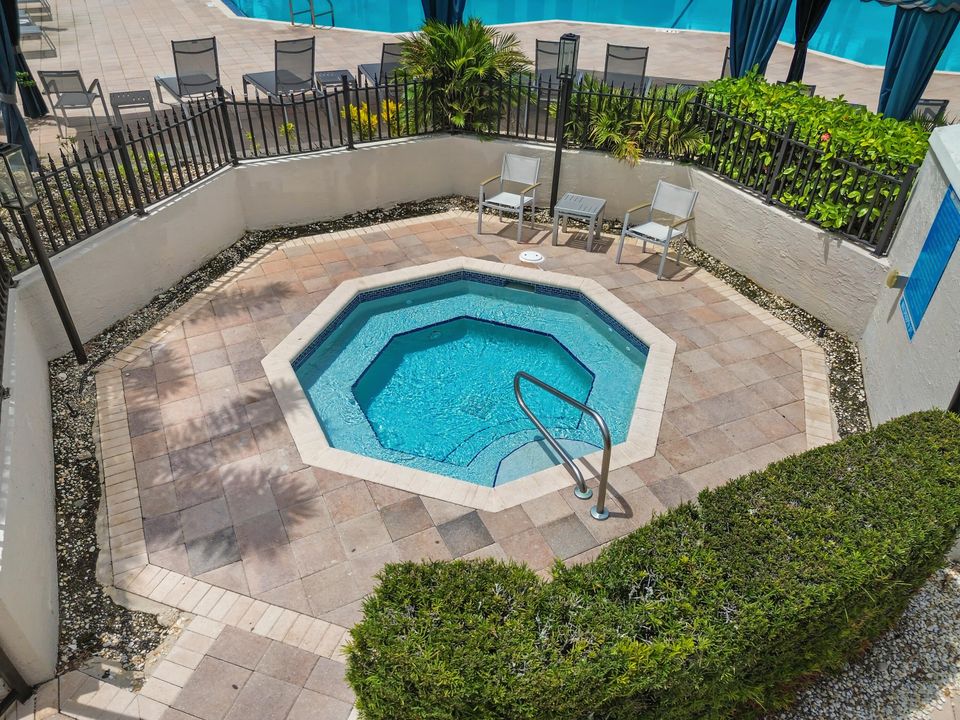 На продажу: $1,550,000 (5 спален, 4 ванн, 4086 Квадратных фут)