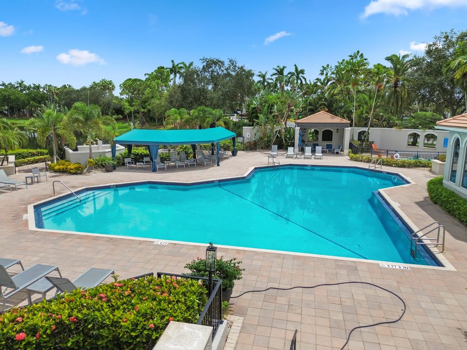 На продажу: $1,550,000 (5 спален, 4 ванн, 4086 Квадратных фут)