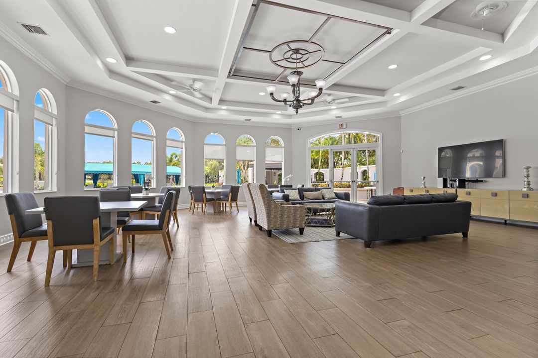 На продажу: $1,550,000 (5 спален, 4 ванн, 4086 Квадратных фут)