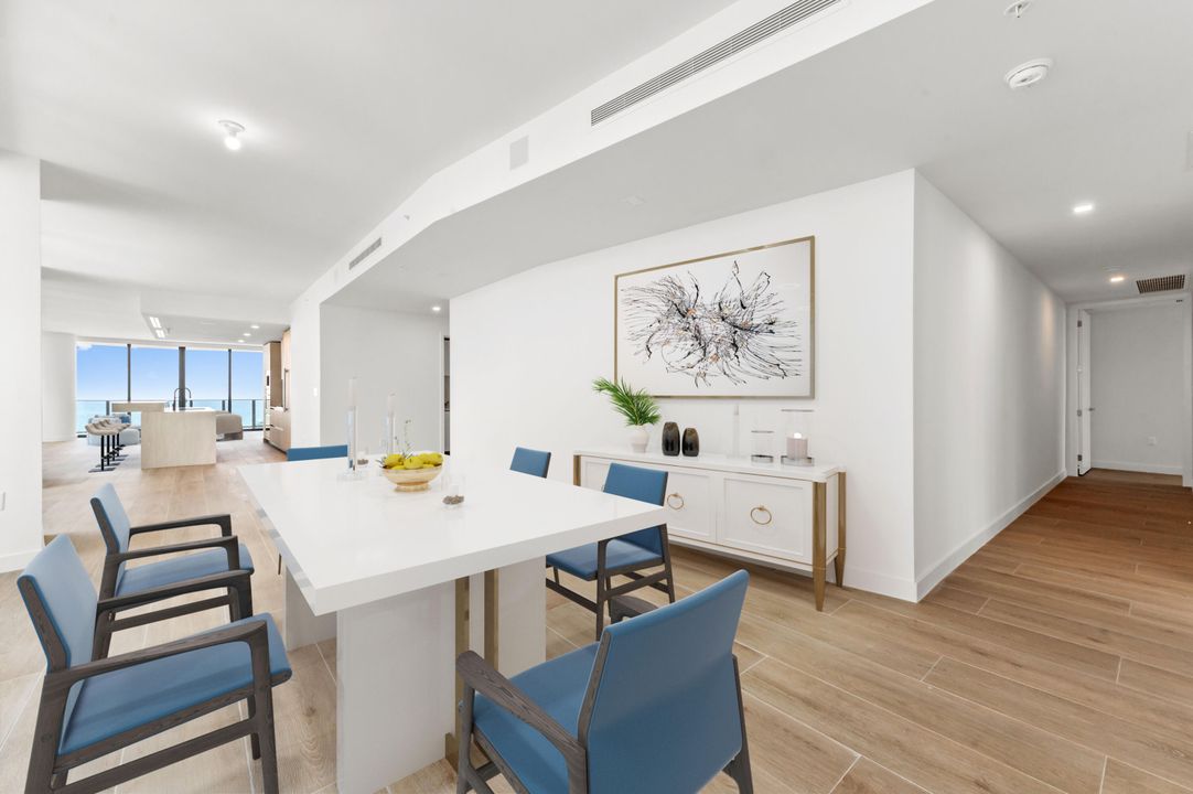 待售: $2,999,999 (3 贝兹, 3 浴室, 2590 平方英尺)