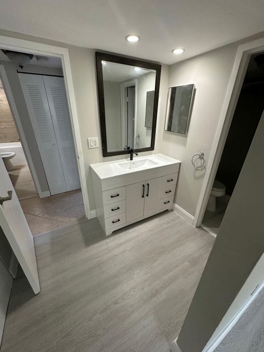 For Sale: $195,000 (2 beds, 2 baths, 1290 Square Feet)