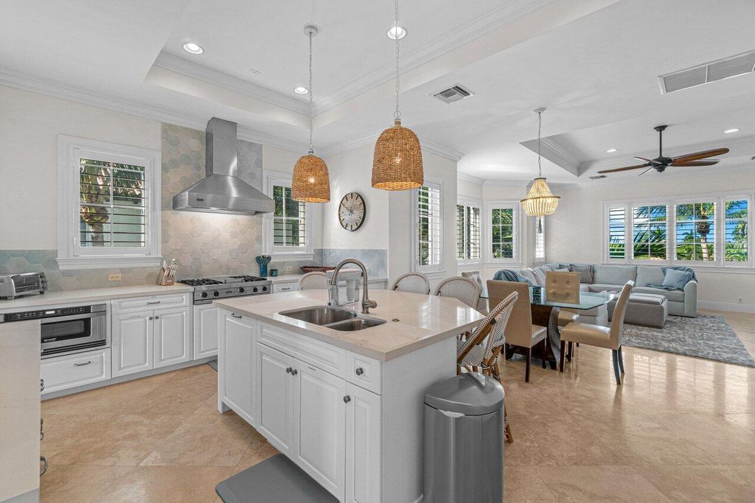 En Renta: $58,000 (7 camas, 6 baños, 5111 Pies cuadrados)