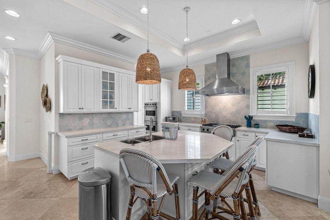 En Renta: $58,000 (7 camas, 6 baños, 5111 Pies cuadrados)