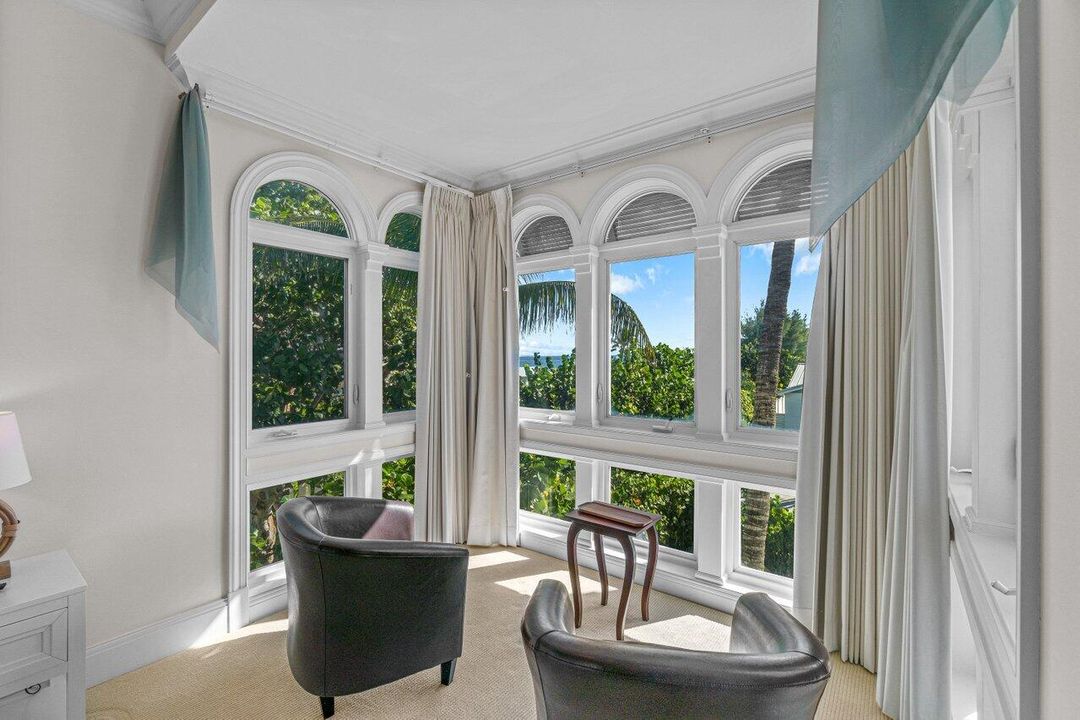 En Renta: $58,000 (7 camas, 6 baños, 5111 Pies cuadrados)