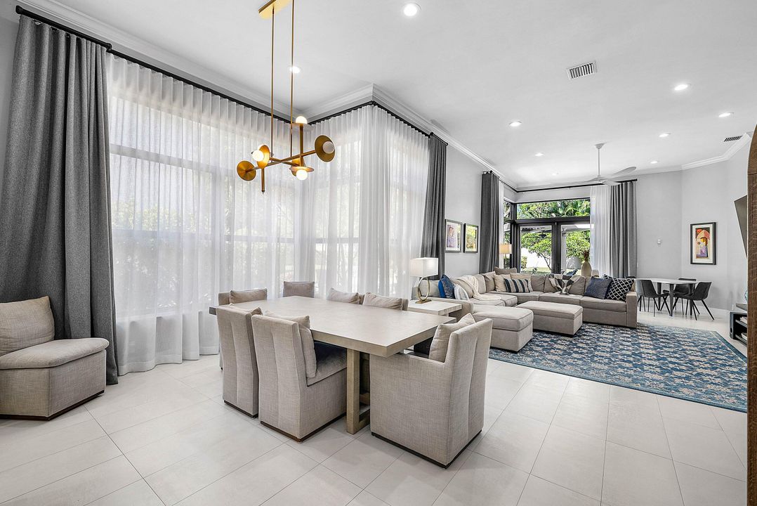 For Sale: $949,900 (3 beds, 2 baths, 2058 Square Feet)