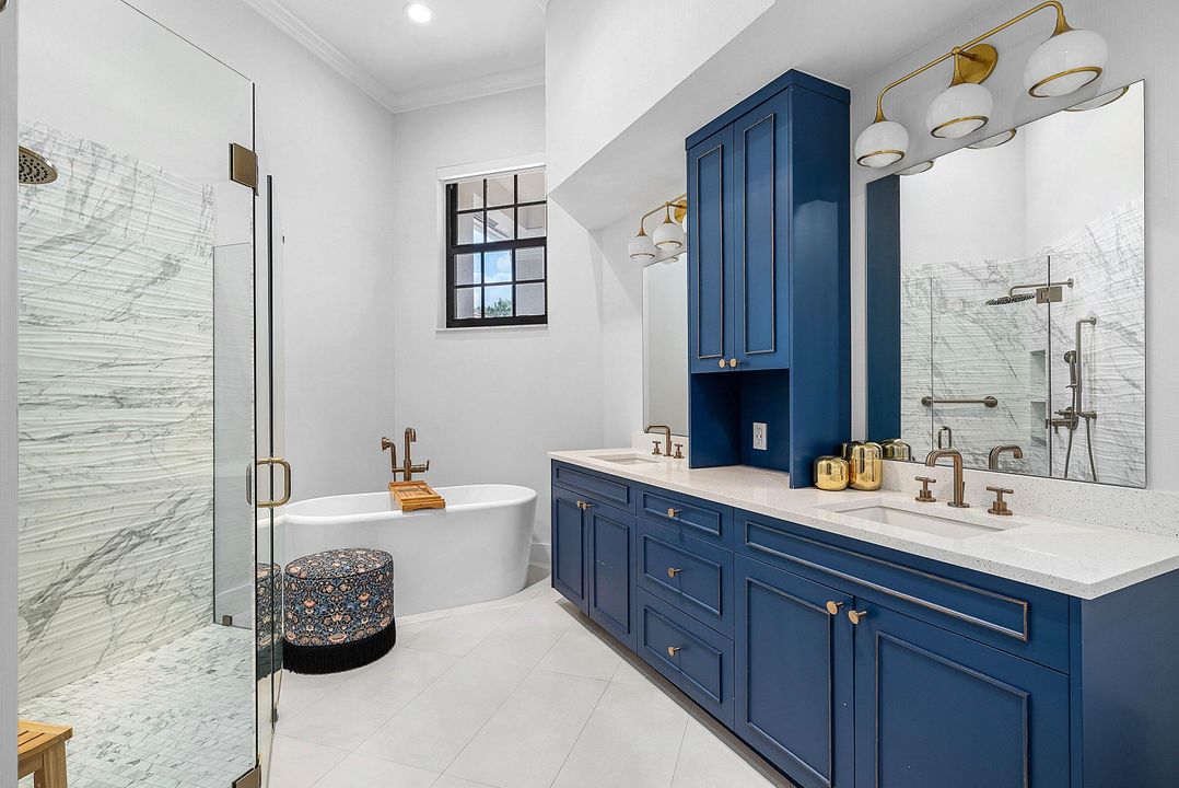 For Sale: $949,900 (3 beds, 2 baths, 2058 Square Feet)