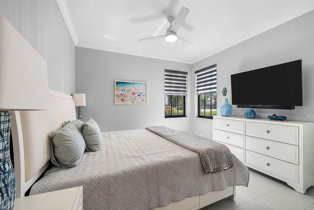 For Sale: $949,900 (3 beds, 2 baths, 2058 Square Feet)