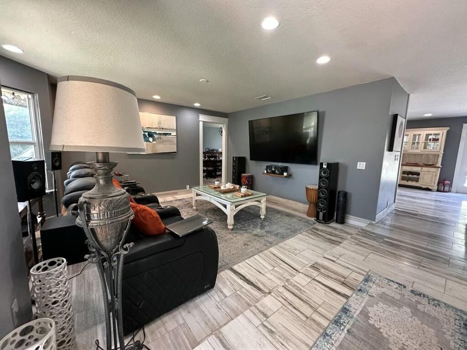 For Rent: $9,500 (4 beds, 2 baths, 2794 Square Feet)