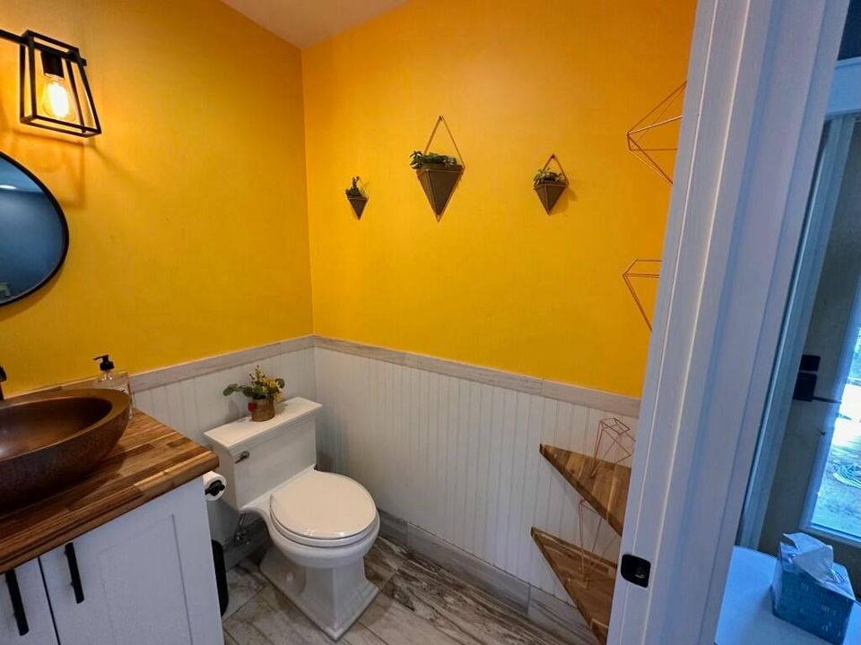 For Rent: $9,500 (4 beds, 2 baths, 2794 Square Feet)