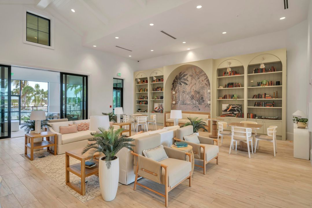 En Venta: $674,995 (3 camas, 3 baños, 2809 Pies cuadrados)