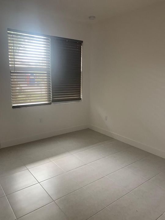 В аренду: $3,500 (3 спален, 2 ванн, 2254 Квадратных фут)