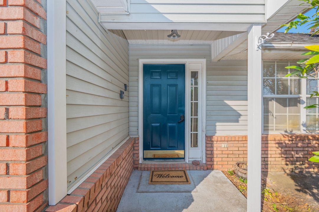 待售: $335,000 (4 贝兹, 3 浴室, 1784 平方英尺)