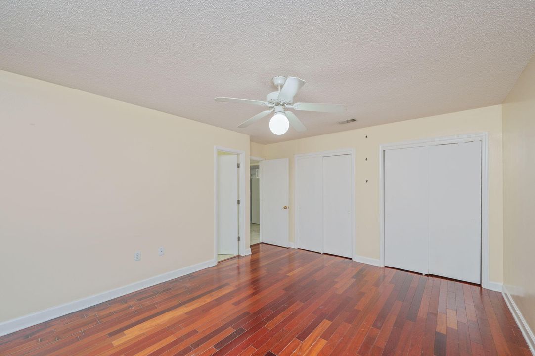 待售: $335,000 (4 贝兹, 3 浴室, 1784 平方英尺)