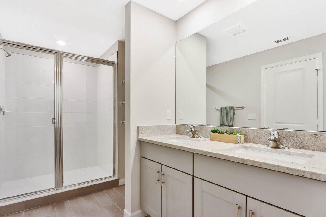 出租: $2,550 (3 贝兹, 2 浴室, 1804 平方英尺)