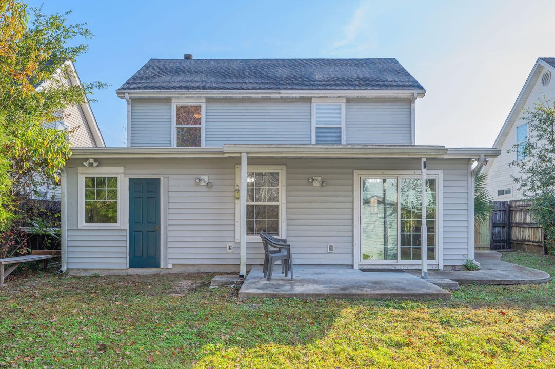 待售: $335,000 (4 贝兹, 3 浴室, 1784 平方英尺)