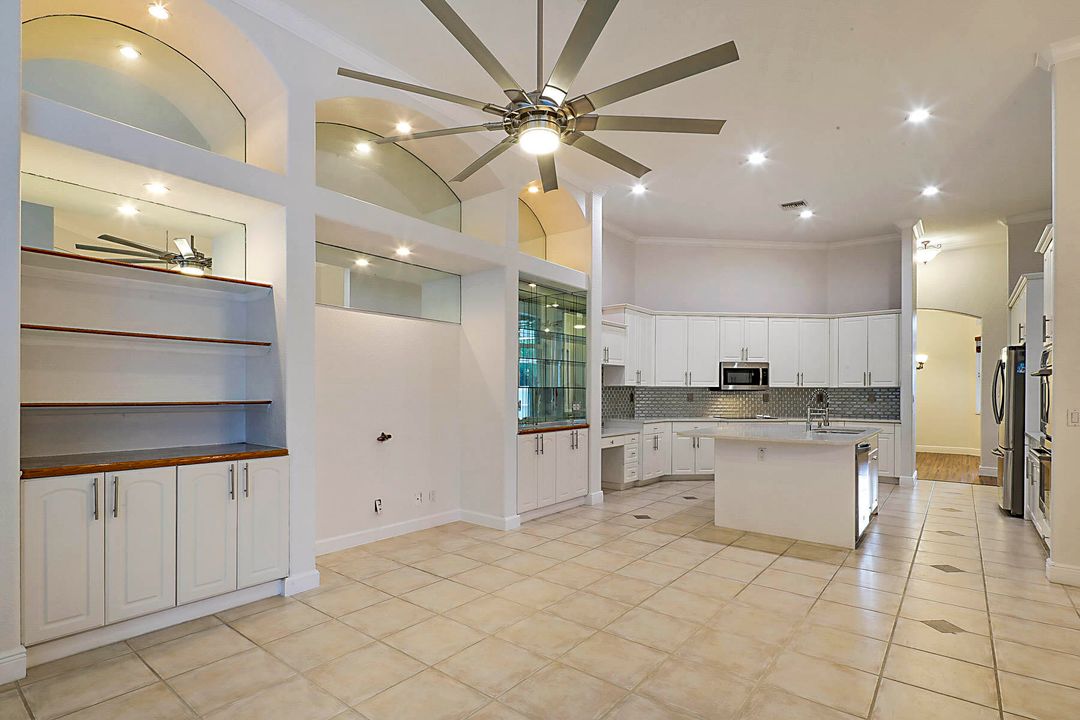 待售: $824,900 (5 贝兹, 3 浴室, 3080 平方英尺)