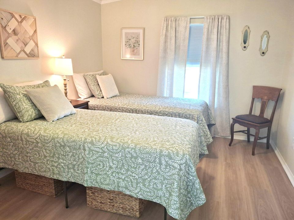 待售: $249,900 (3 贝兹, 2 浴室, 1418 平方英尺)