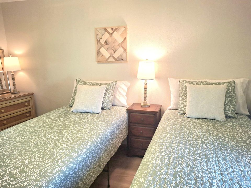 待售: $249,900 (3 贝兹, 2 浴室, 1418 平方英尺)