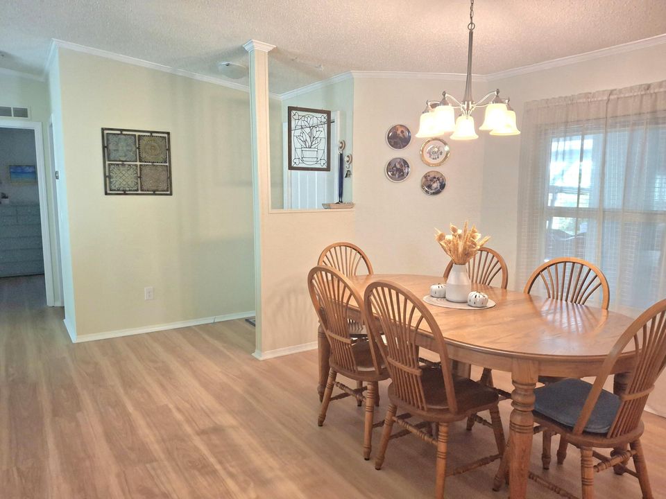 待售: $249,900 (3 贝兹, 2 浴室, 1418 平方英尺)