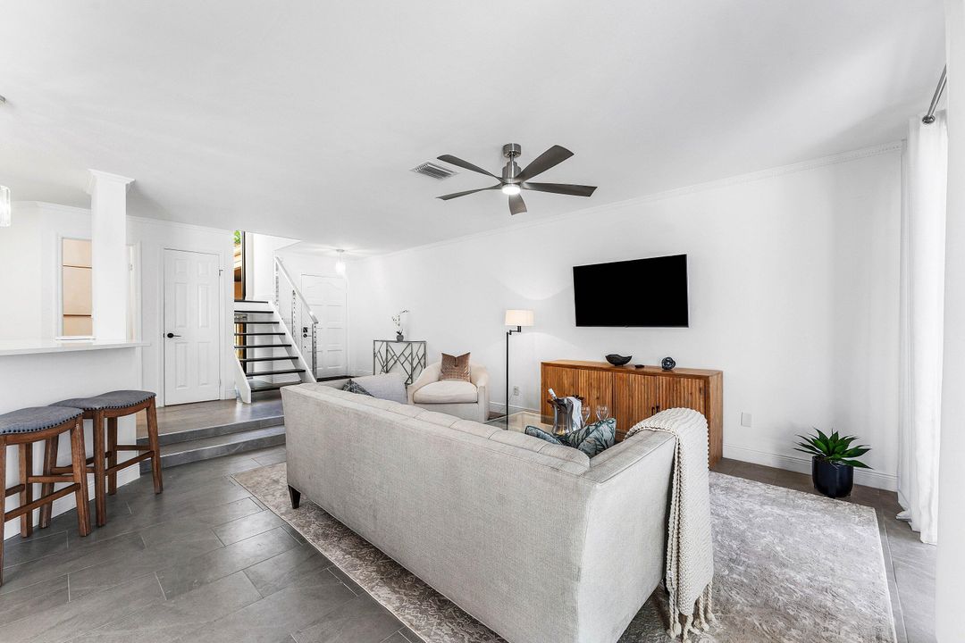 For Sale: $620,000 (2 beds, 2 baths, 1562 Square Feet)