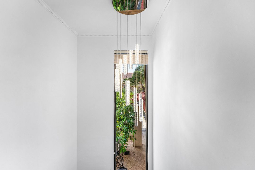 For Sale: $620,000 (2 beds, 2 baths, 1562 Square Feet)