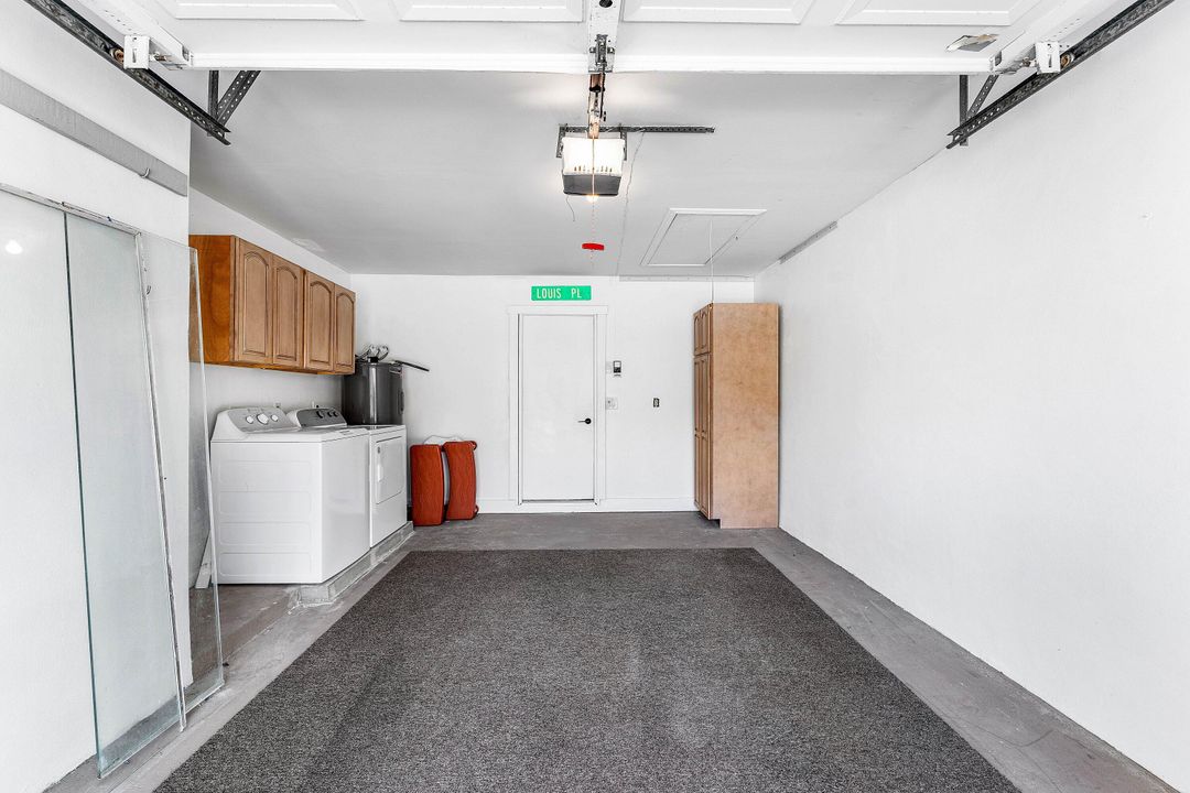 For Sale: $620,000 (2 beds, 2 baths, 1562 Square Feet)