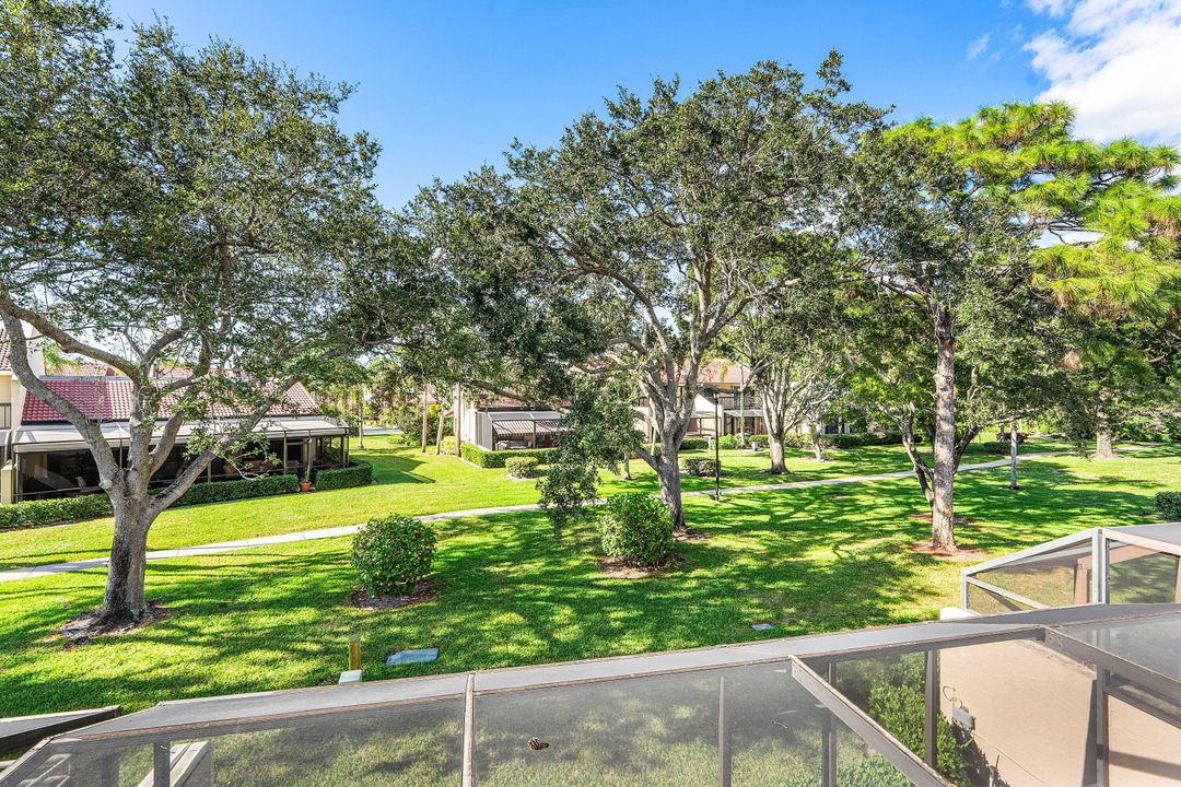 For Sale: $620,000 (2 beds, 2 baths, 1562 Square Feet)