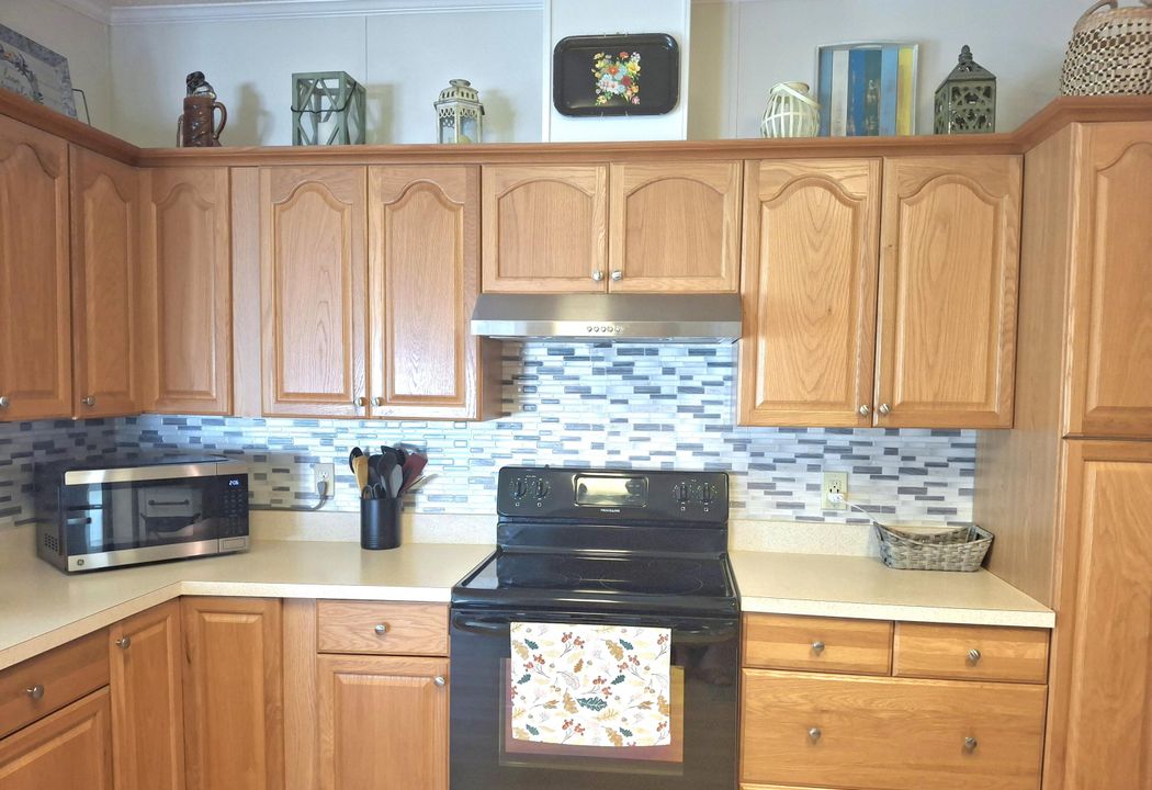 待售: $249,900 (3 贝兹, 2 浴室, 1418 平方英尺)