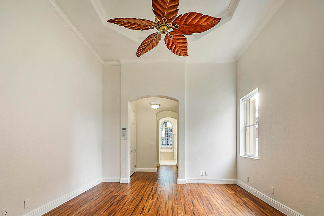 待售: $824,900 (5 贝兹, 3 浴室, 3080 平方英尺)