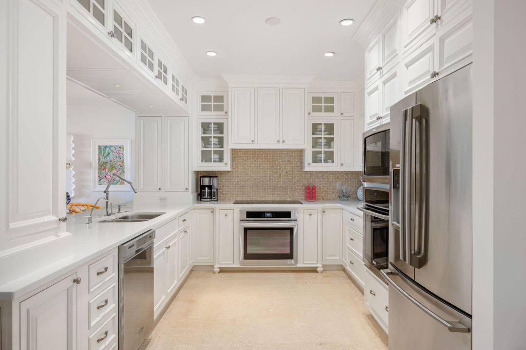 En Venta: $1,275,000 (3 camas, 2 baños, 2259 Pies cuadrados)