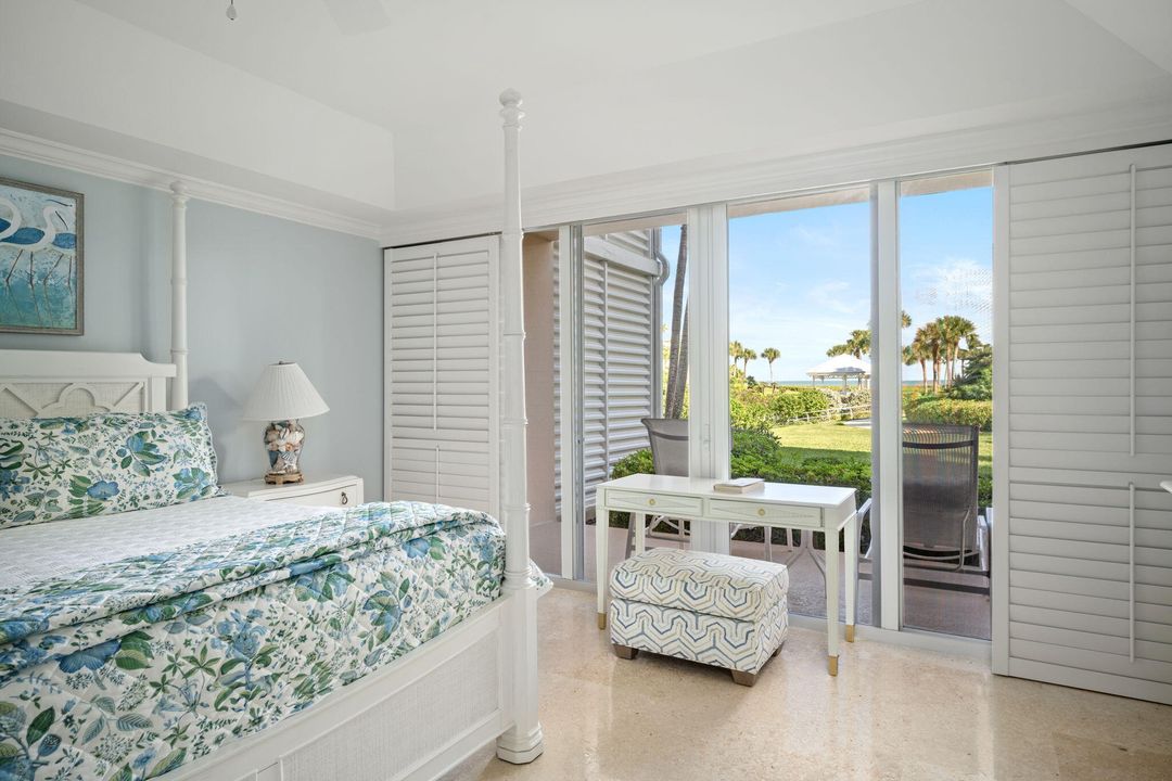 En Venta: $1,275,000 (3 camas, 2 baños, 2259 Pies cuadrados)