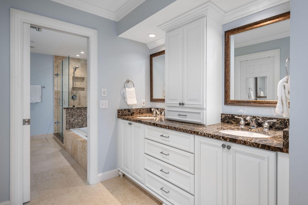 En Venta: $1,275,000 (3 camas, 2 baños, 2259 Pies cuadrados)