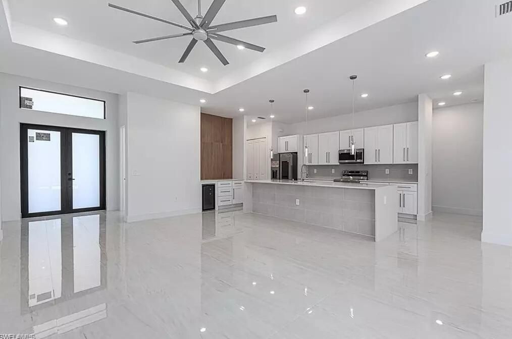 На продажу: $485,000 (3 спален, 3 ванн, 2138 Квадратных фут)