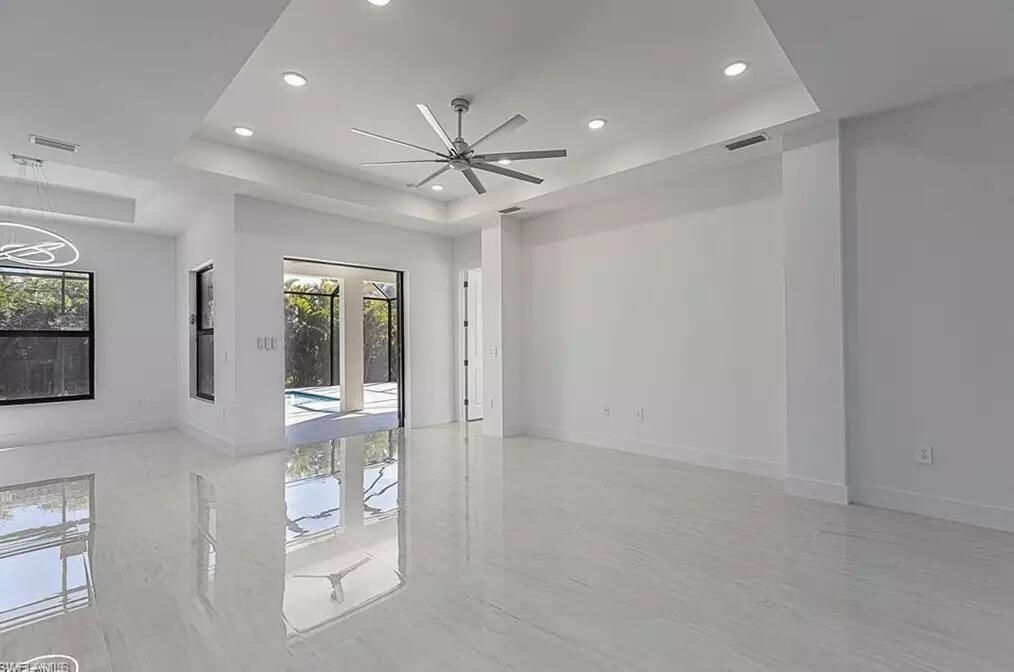 На продажу: $485,000 (3 спален, 3 ванн, 2138 Квадратных фут)