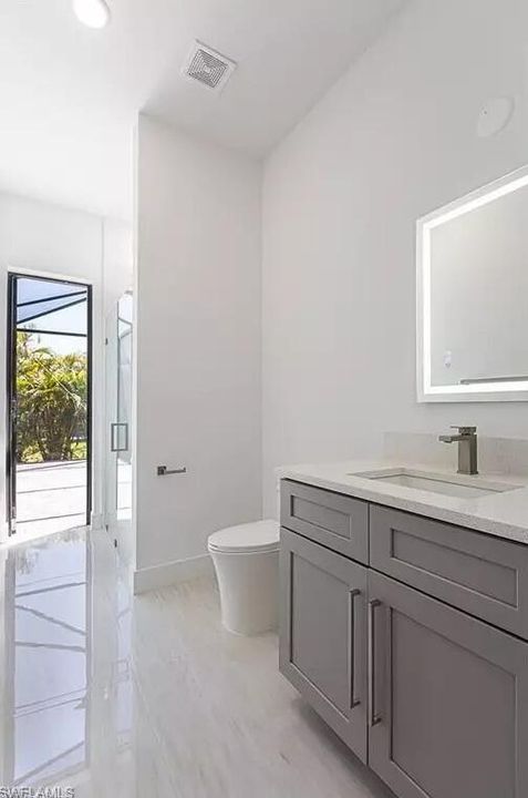 На продажу: $485,000 (3 спален, 3 ванн, 2138 Квадратных фут)