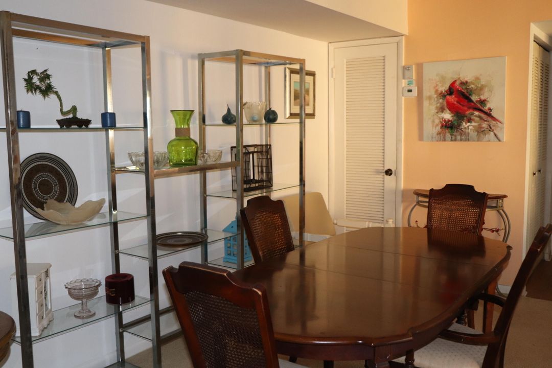 合同活跃: $1,400 (1 贝兹, 1 浴室, 792 平方英尺)