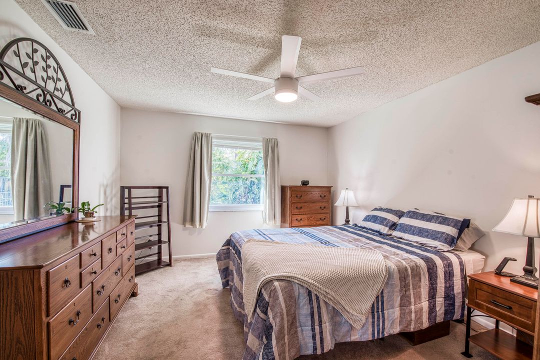 For Sale: $475,000 (3 beds, 2 baths, 1518 Square Feet)