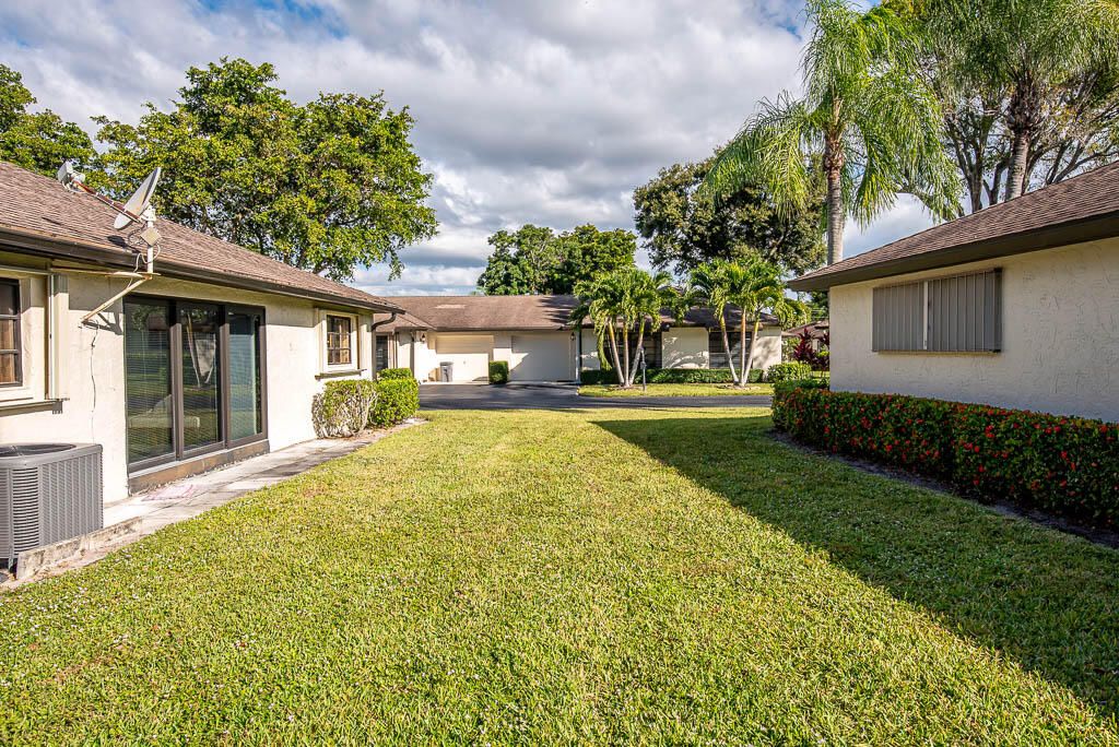 出租: $3,000 (2 贝兹, 2 浴室, 1400 平方英尺)