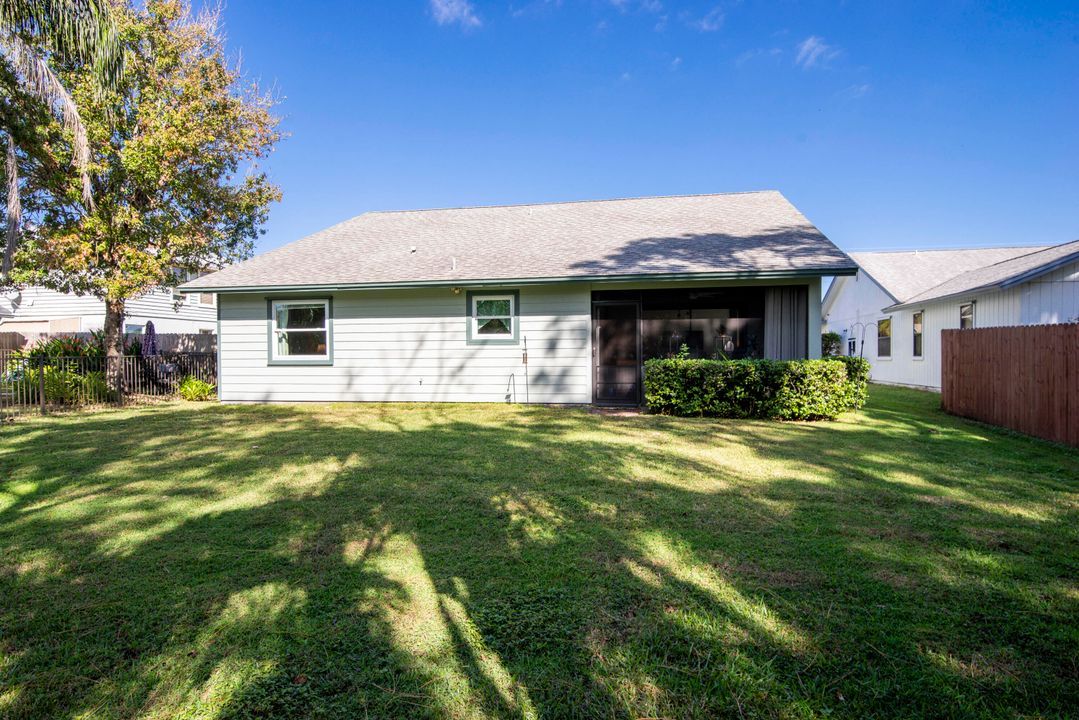 For Sale: $475,000 (3 beds, 2 baths, 1518 Square Feet)