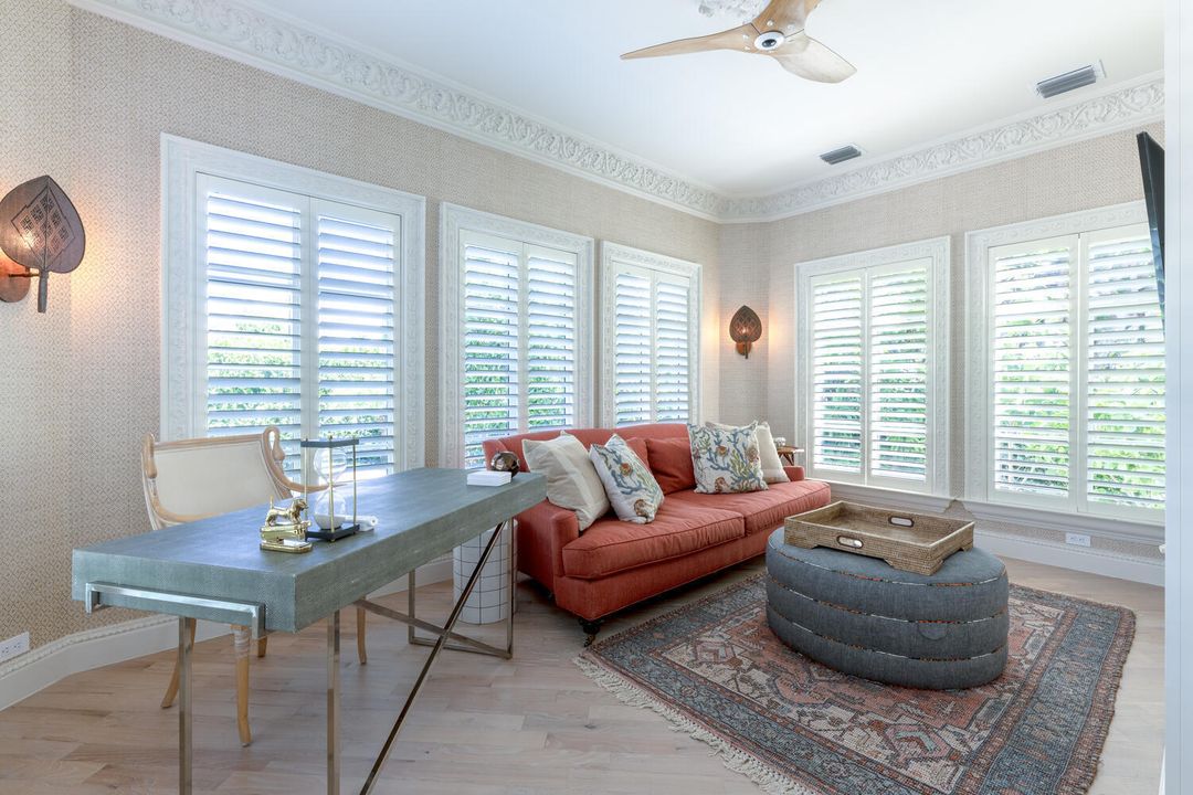 For Sale: $22,995,000 (6 beds, 6 baths, 5200 Square Feet)