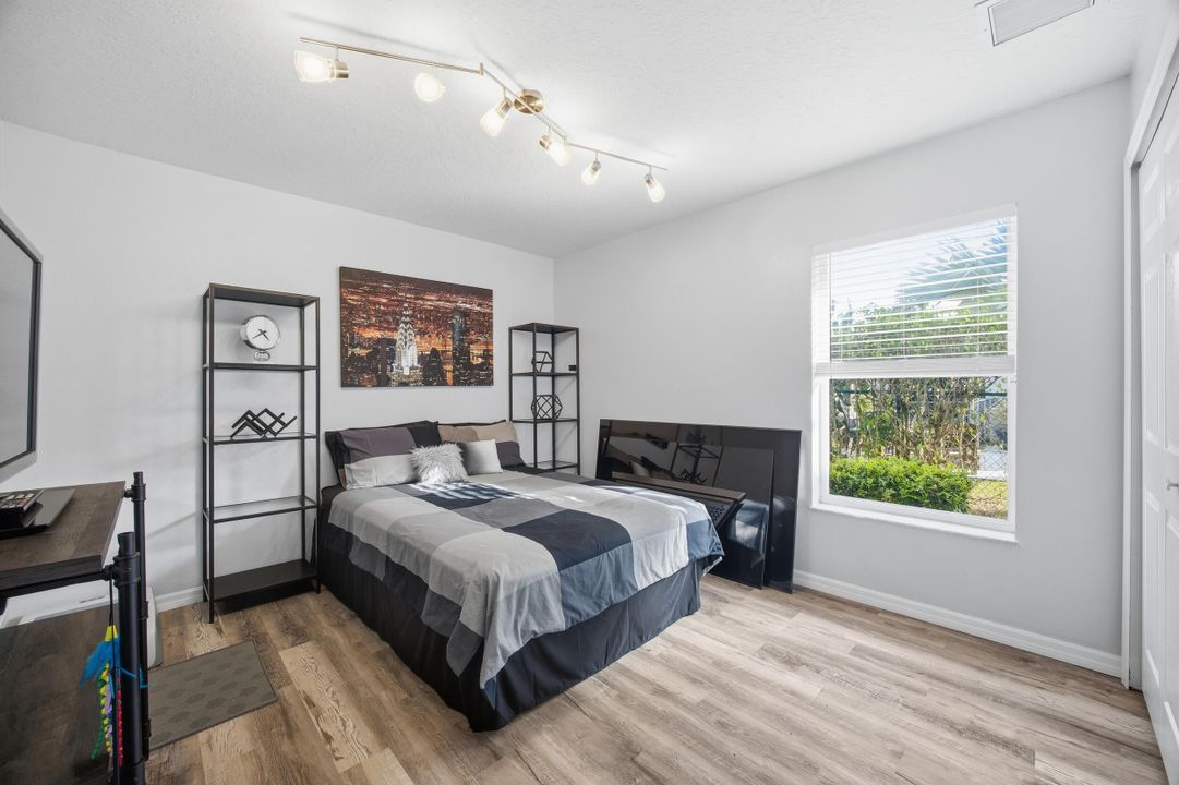 For Sale: $579,900 (3 beds, 2 baths, 2053 Square Feet)