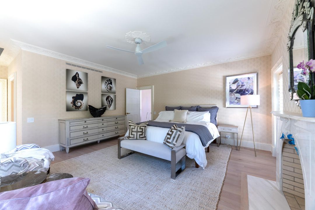 For Sale: $22,995,000 (6 beds, 6 baths, 5200 Square Feet)