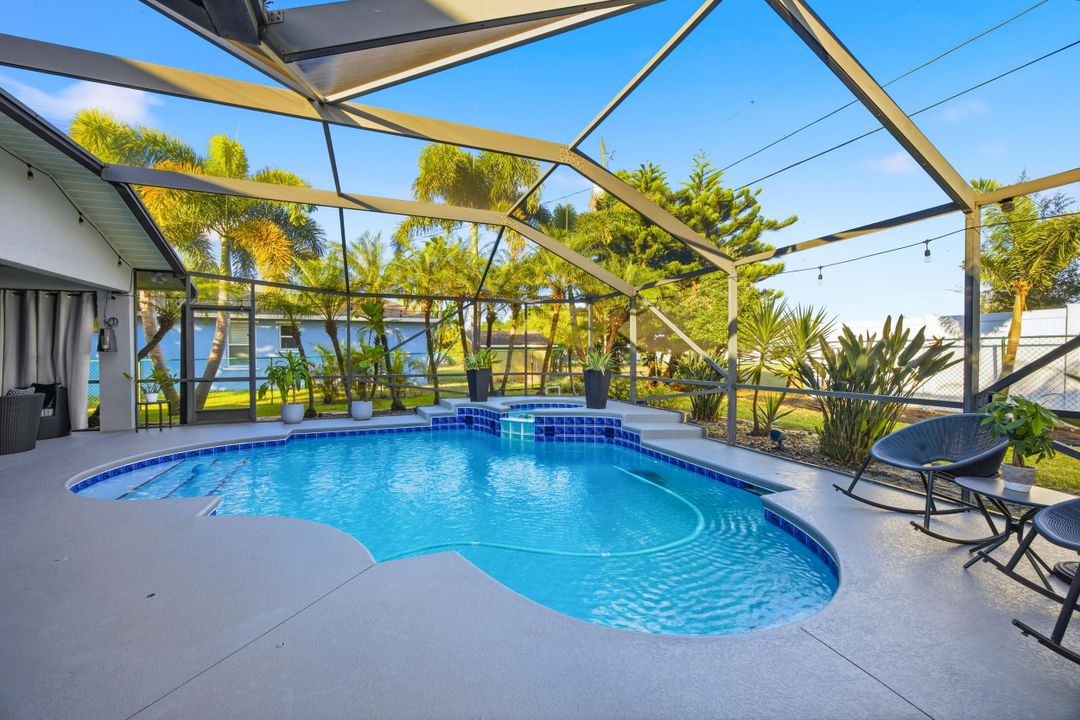 For Sale: $579,900 (3 beds, 2 baths, 2053 Square Feet)