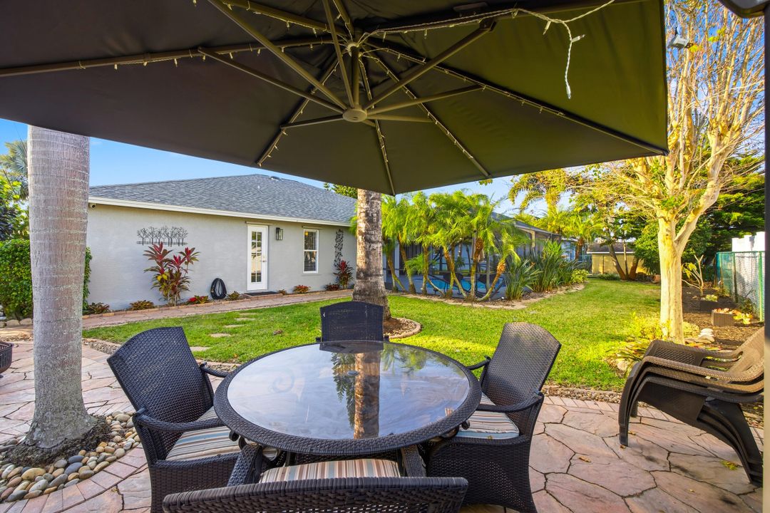 For Sale: $579,900 (3 beds, 2 baths, 2053 Square Feet)