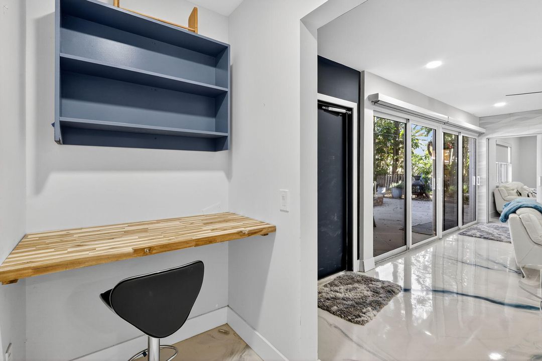 For Sale: $1,295,000 (3 beds, 2 baths, 2172 Square Feet)