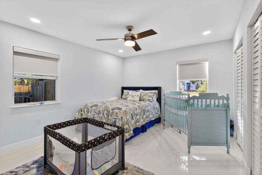 For Sale: $1,295,000 (3 beds, 2 baths, 2172 Square Feet)