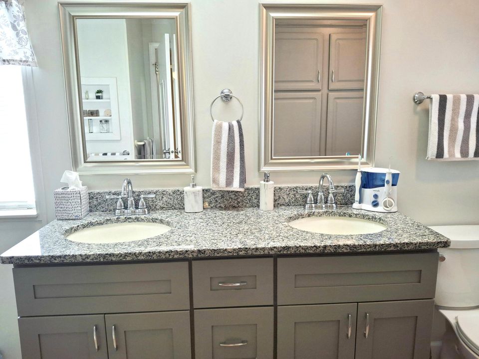 待售: $249,900 (3 贝兹, 2 浴室, 1418 平方英尺)