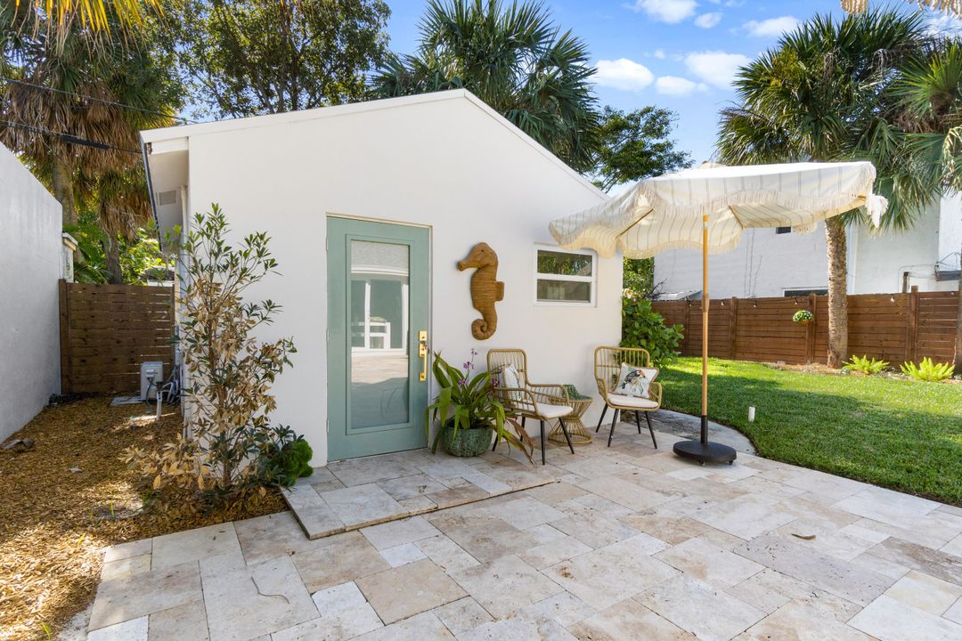 待售: $689,900 (0 贝兹, 0 浴室, 728 平方英尺)