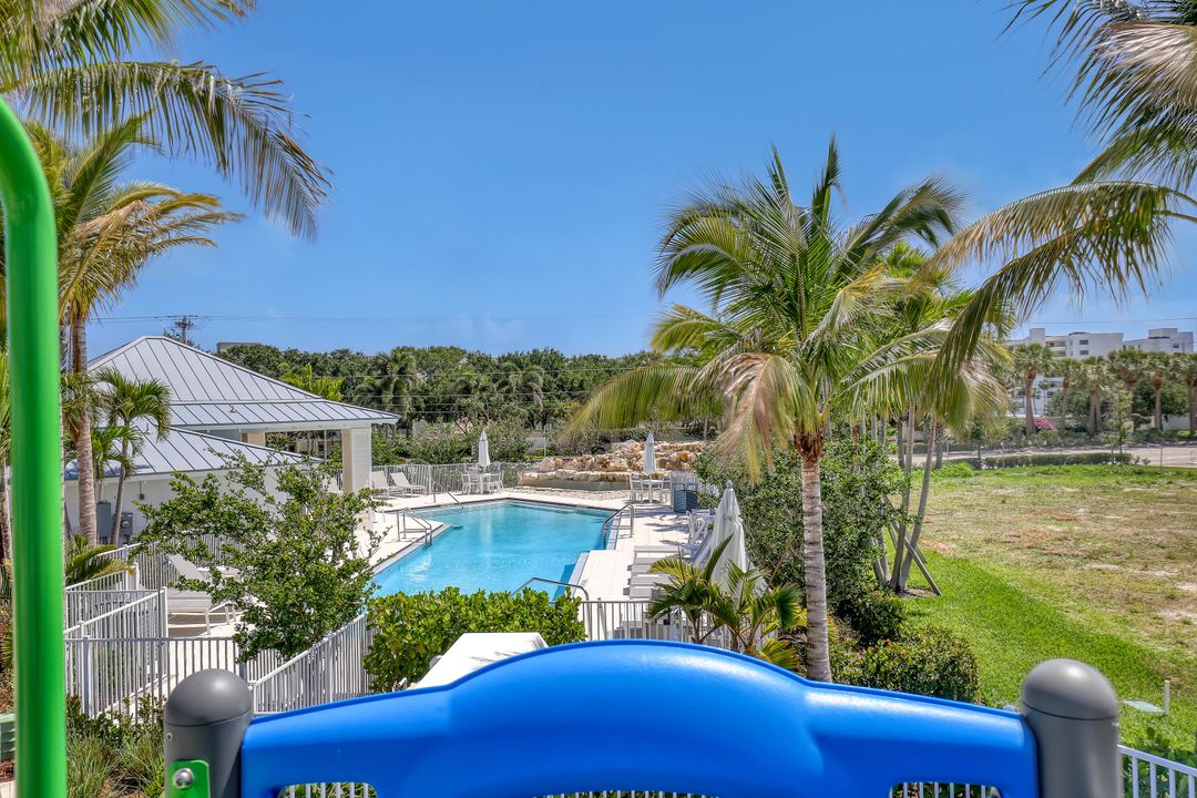 En Venta: $809,900 (3 camas, 2 baños, 1868 Pies cuadrados)