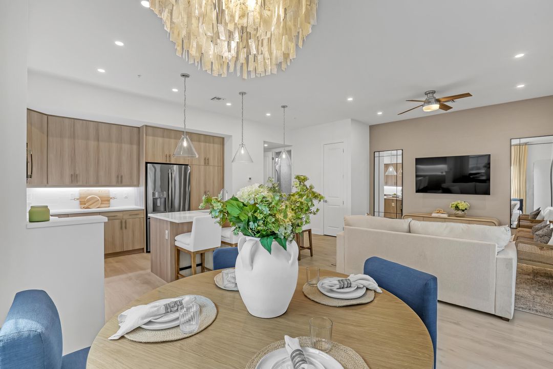 En Venta: $809,900 (3 camas, 2 baños, 1868 Pies cuadrados)